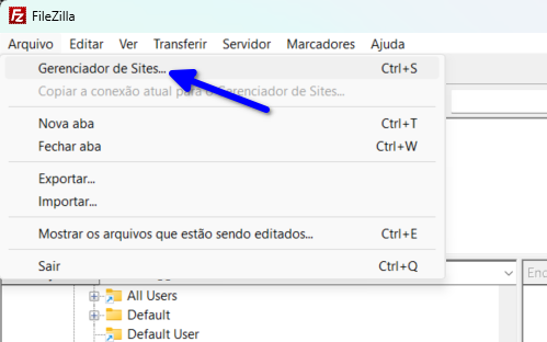 No Filezilla, clicar em Gerenciador de sites